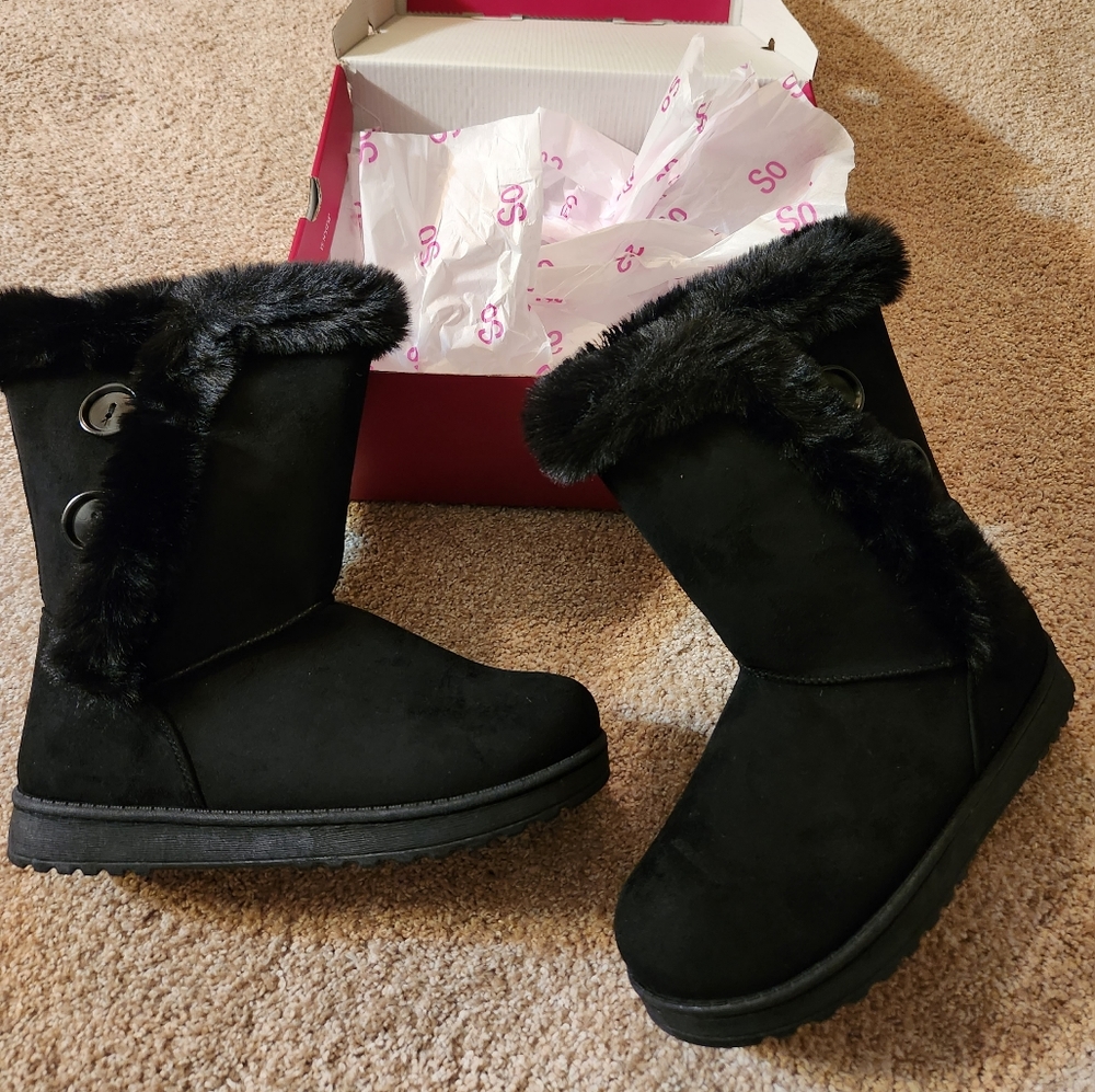 SO abigail black suede boots size 10